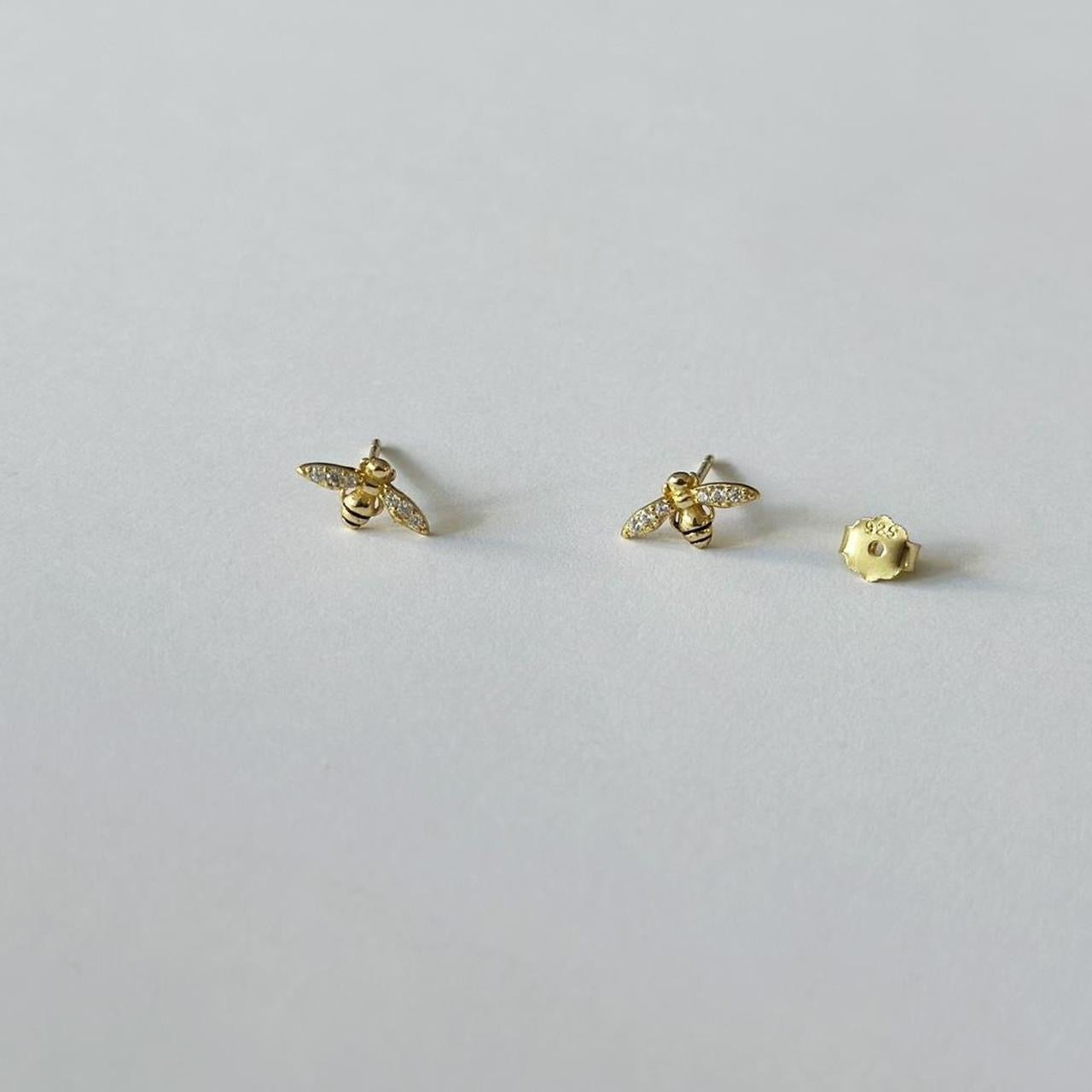 Gold bumble bee earrings