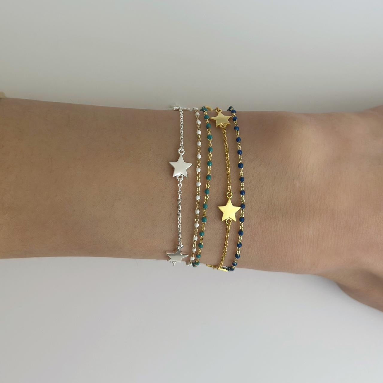 Gold star bracelet