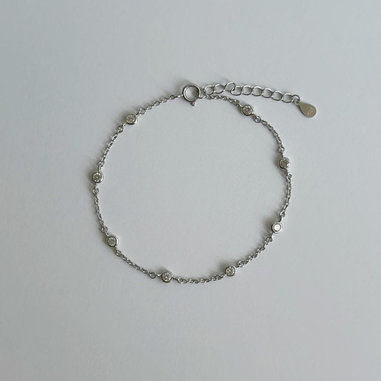 Silver dainty stone bracelet