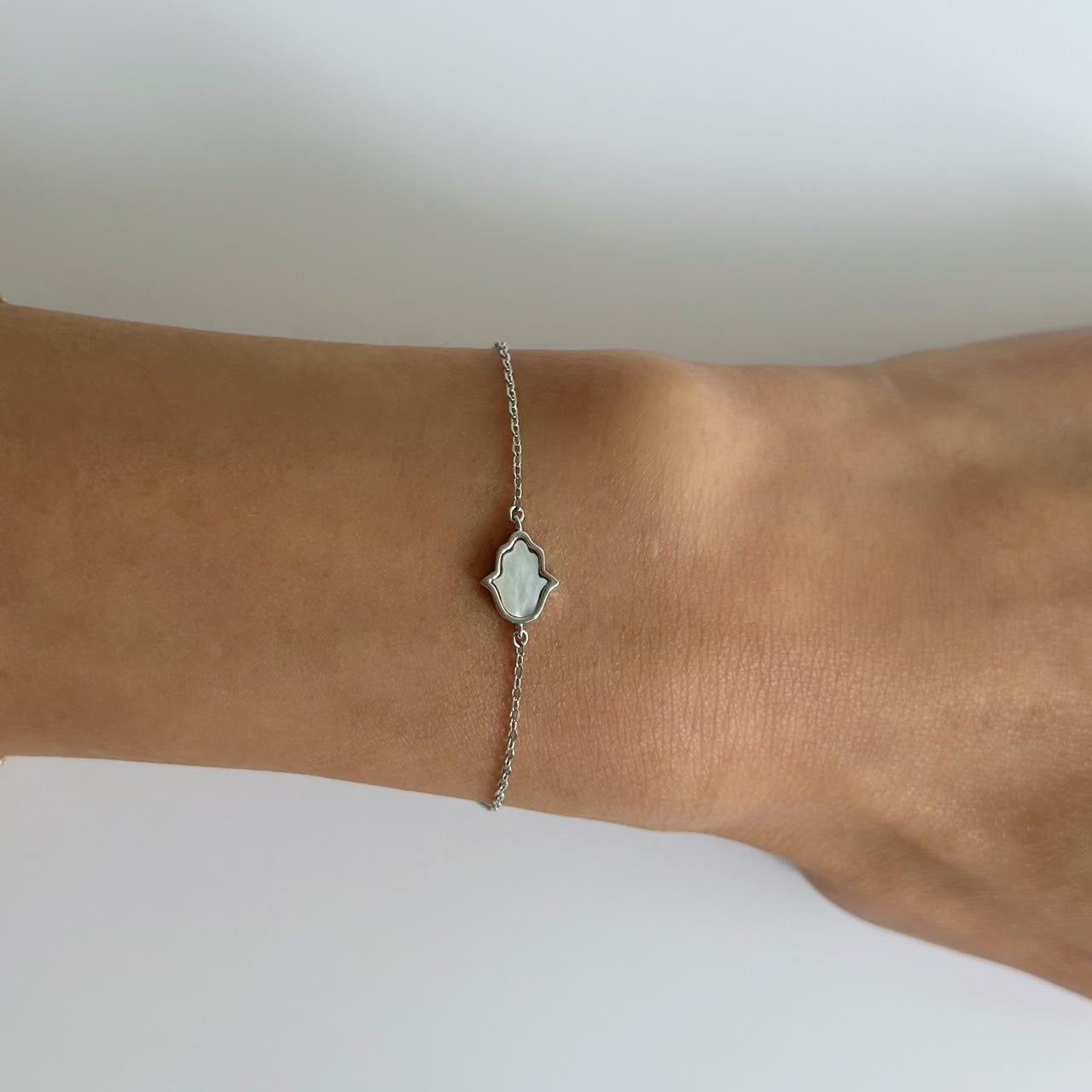 Silver mother of pearl hamsa hand bracelet