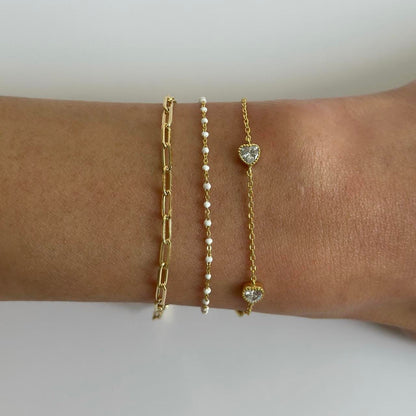 Gold dainty gem heart bracelet