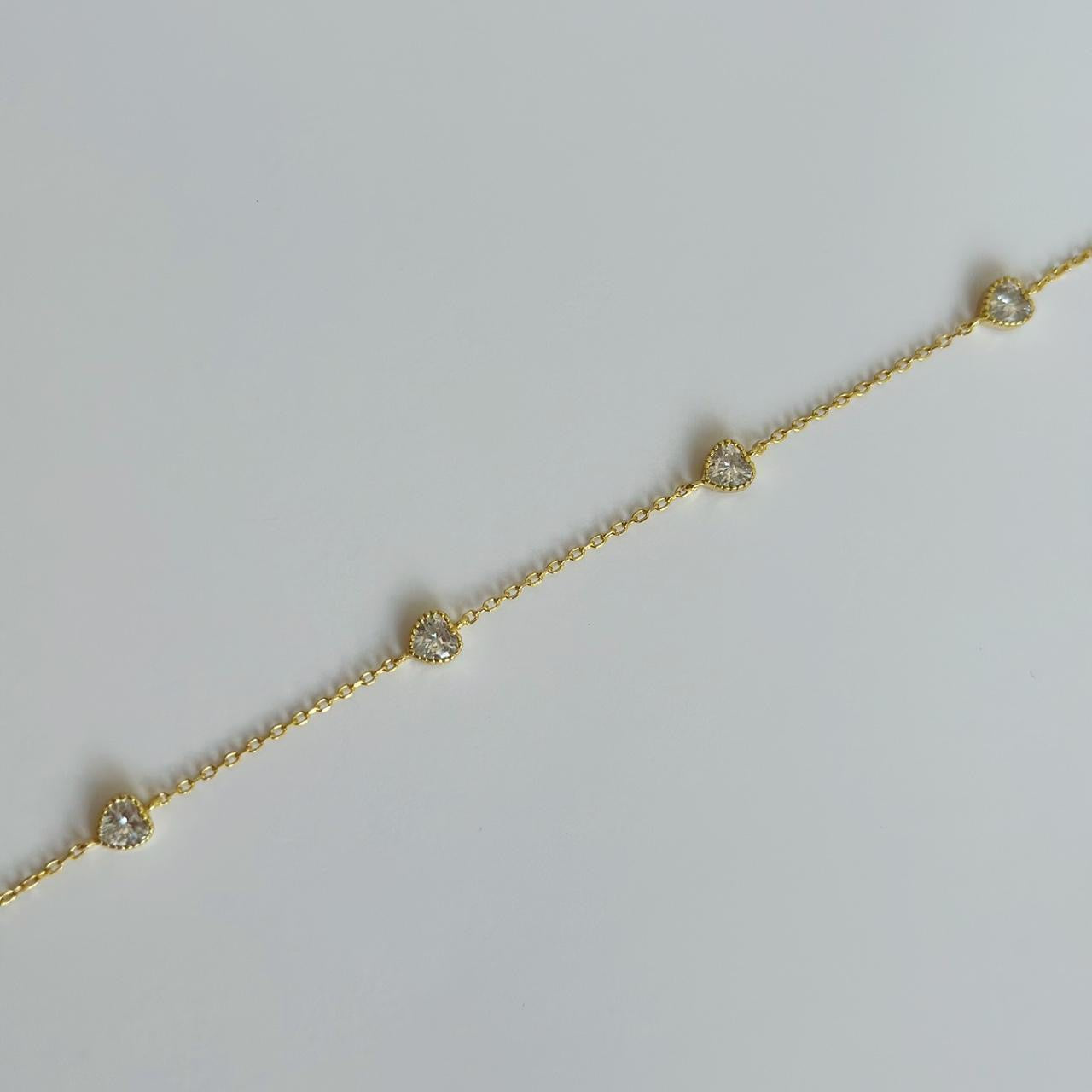 Gold dainty gem heart bracelet